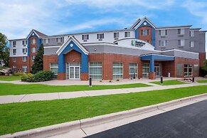 MainStay Suites Fitchburg - Madison