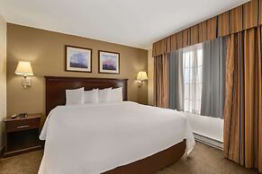 MainStay Suites Fitchburg - Madison