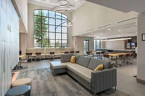 Executive Residency by Best Western Toronto-Mississauga