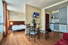 Zenitude Hôtel - Résidences Les Jardins de Lourdes