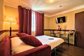 Zenitude Hôtel - Résidences Les Jardins de Lourdes