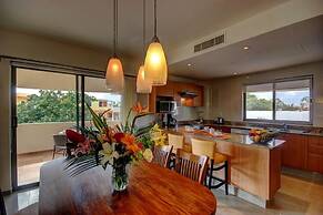 Riviera Maya Suites