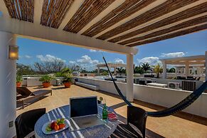 Riviera Maya Suites