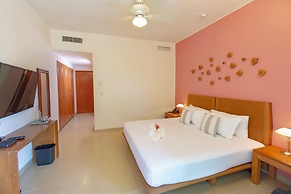 Riviera Maya Suites