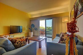Riviera Maya Suites