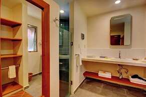 Riviera Maya Suites