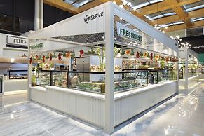 Nirvana Cosmopolitan