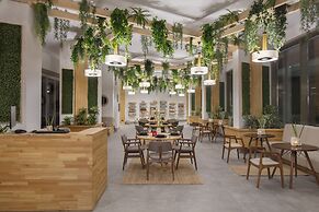 Nirvana Cosmopolitan