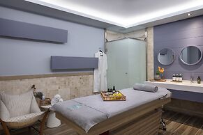 Nirvana Cosmopolitan