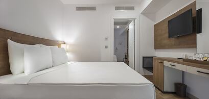 Nirvana Cosmopolitan