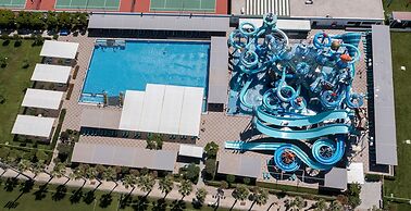 Nirvana Cosmopolitan