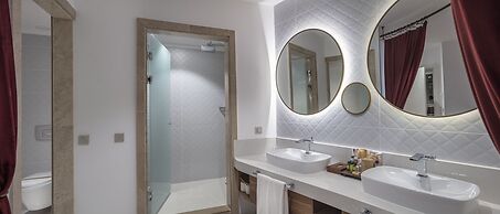 Nirvana Cosmopolitan