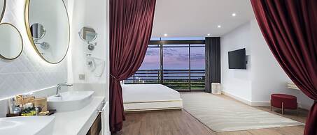 Nirvana Cosmopolitan