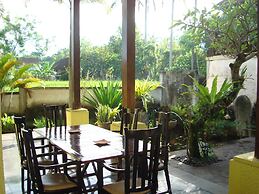 Aniniraka Resort & Spa