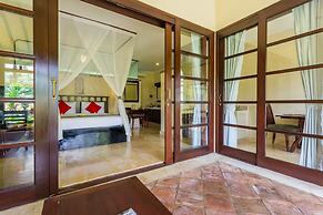 Aniniraka Resort & Spa