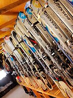 The Sebel Pinnacle Valley Resort