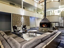 The Sebel Pinnacle Valley Resort