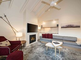 The Sebel Pinnacle Valley Resort