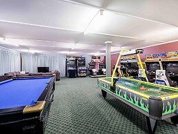 The Sebel Pinnacle Valley Resort