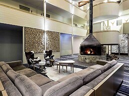 The Sebel Pinnacle Valley Resort