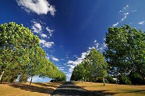 The Sebel Pinnacle Valley Resort