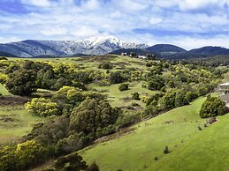 The Sebel Pinnacle Valley Resort