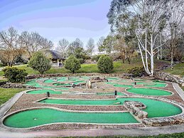 The Sebel Pinnacle Valley Resort