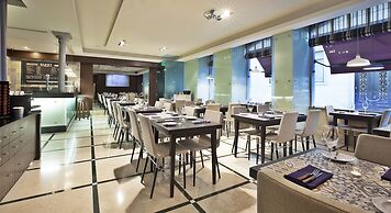 TURIM Restauradores Hotel