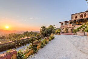 Ippotur Medieval Resort