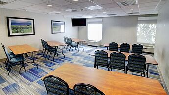 Holiday Inn Express & Suites Sioux City - Southern Hills by IHG