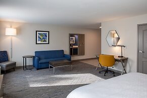 Holiday Inn Express & Suites Sioux City - Southern Hills by IHG