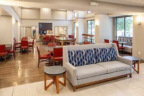 Holiday Inn Express & Suites Sioux City - Southern Hills by IHG