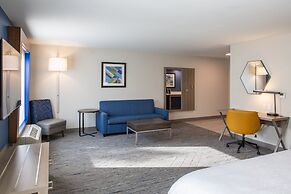 Holiday Inn Express & Suites Sioux City - Southern Hills by IHG