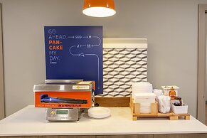 Holiday Inn Express & Suites Sioux City - Southern Hills by IHG