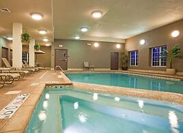 Holiday Inn Express & Suites Eau Claire North by IHG