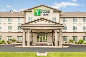 Holiday Inn Express & Suites Eau Claire North by IHG