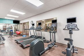 Holiday Inn Express & Suites Eau Claire North by IHG
