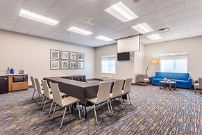 Holiday Inn Express & Suites Eau Claire North by IHG