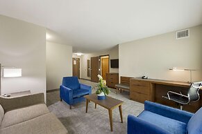 Best Western Plus Henderson Hotel