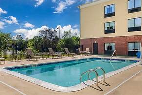 Comfort Inn & Suites Chestertown