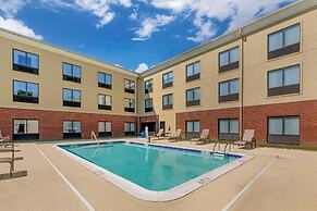 Comfort Inn & Suites Chestertown