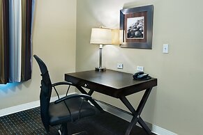 Oxford Suites Silverdale