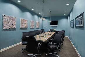 Oxford Suites Silverdale