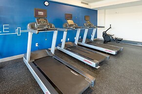 Holiday Inn Express & Suites Englewood Denver South by IHG