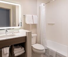 Holiday Inn Express & Suites Englewood Denver South by IHG