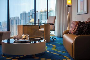 Renaissance Shanghai Yu Garden Hotel on the Bund