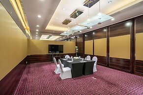 Renaissance Shanghai Yu Garden Hotel on the Bund