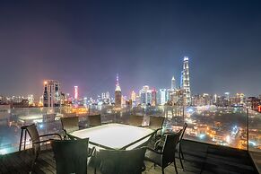 Renaissance Shanghai Yu Garden Hotel on the Bund