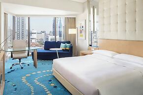 Renaissance Shanghai Yu Garden Hotel on the Bund