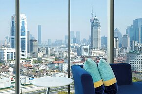 Renaissance Shanghai Yu Garden Hotel on the Bund